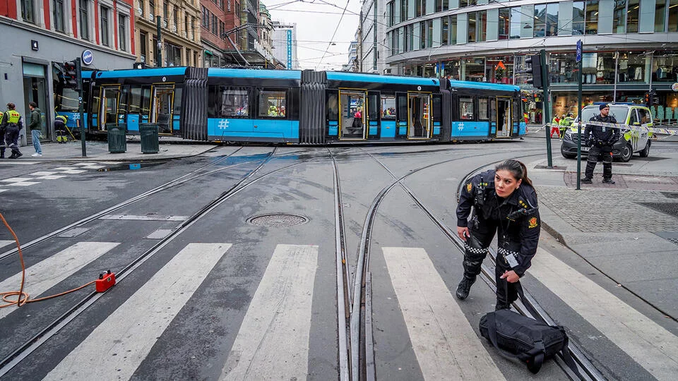 Tramvay qəzaya uğradı: Ölənlər və yaralananlar var